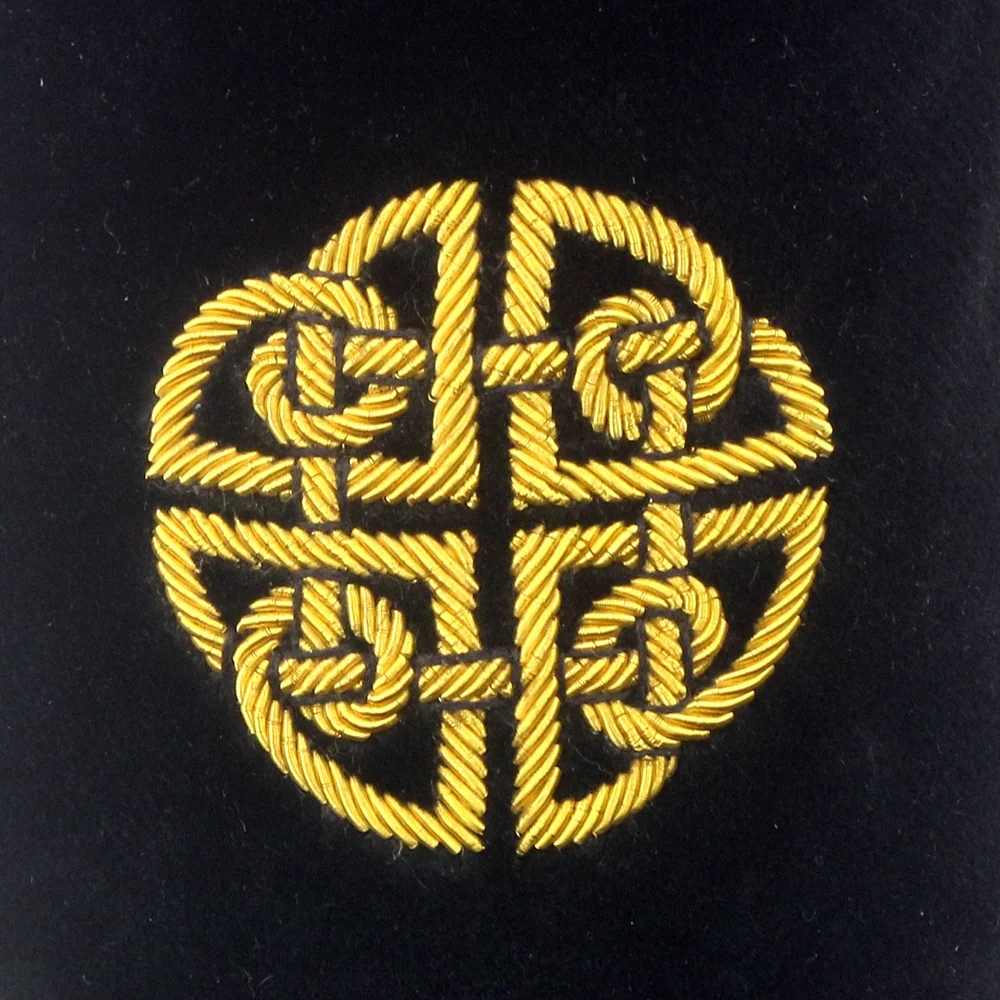 Celtic Knot Motif Embroidered Velvet Slipper - Image 2