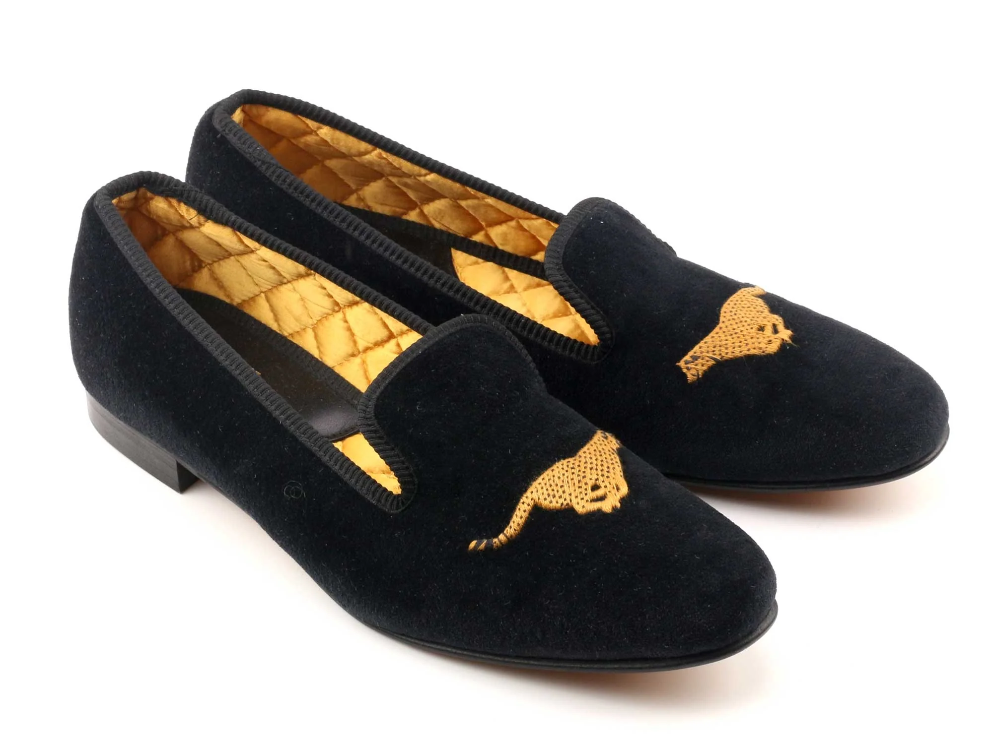 Cheetah Motif Embroidered Velvet Slipper - Image 2