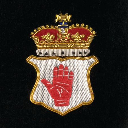 Club Society Motif Velvet Cushion - Image 20