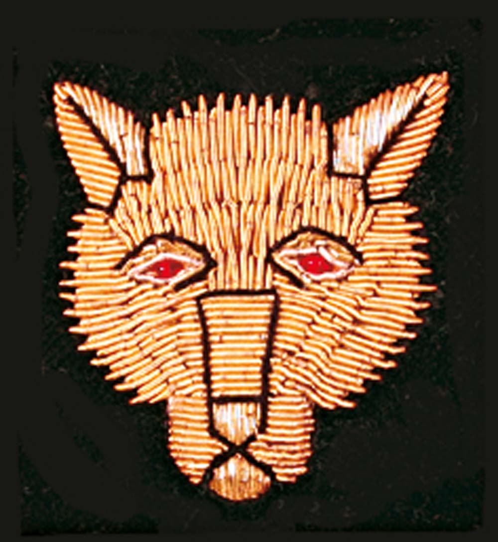 Fox Motif Embroidered Velvet Slipper