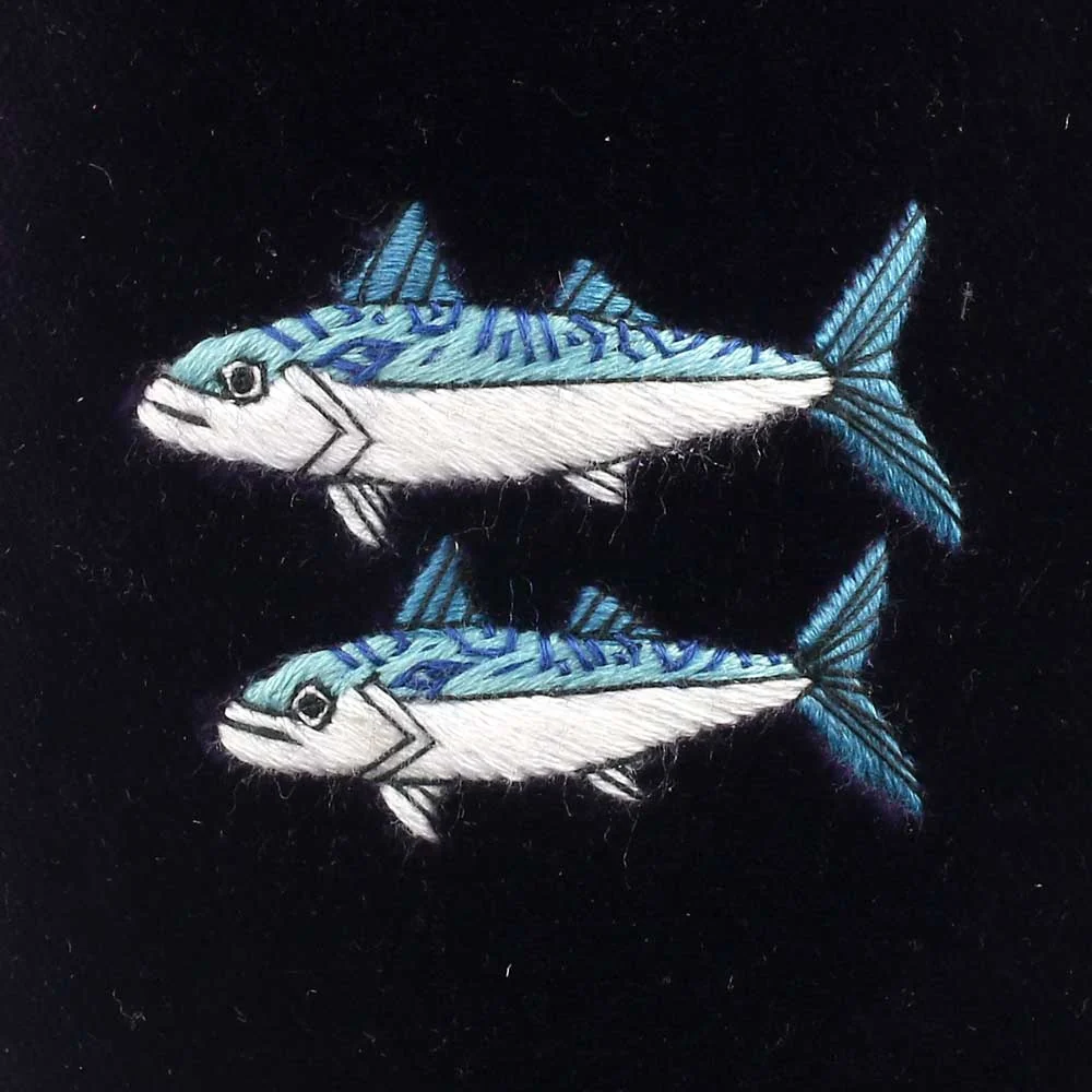 Mackerel Motif Embroidered Velvet Slipper - Image 2