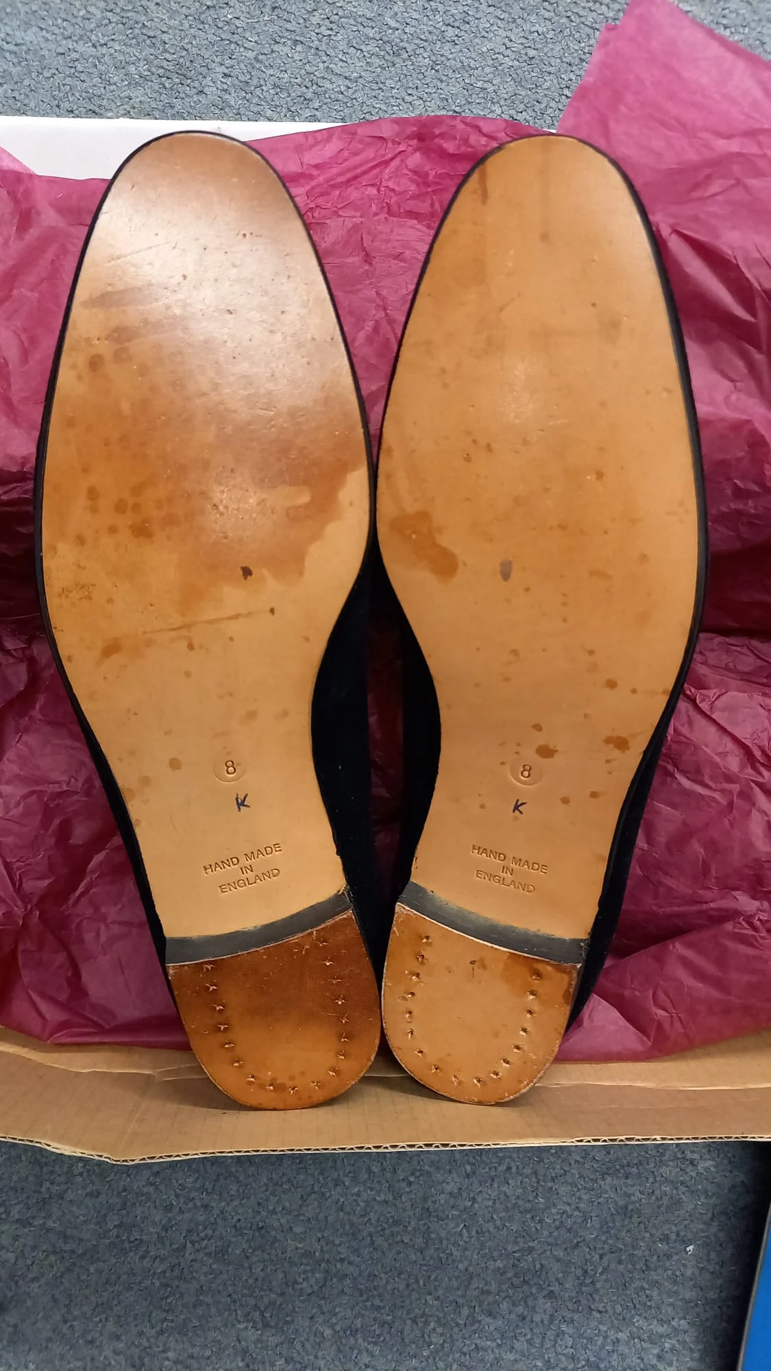 Mens Pineapple Motif Slippers Size 8 Narrow - Image 2