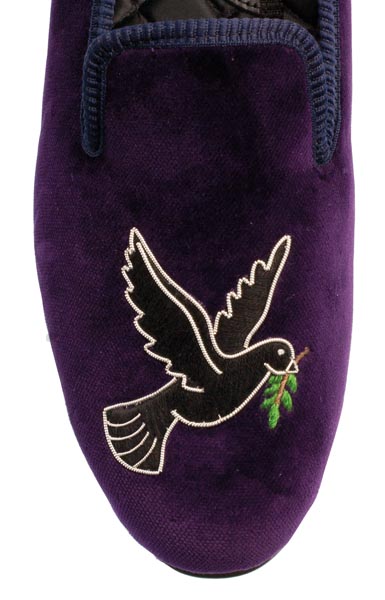 Peace Motif Embroidered Velvet Slipper - Image 3