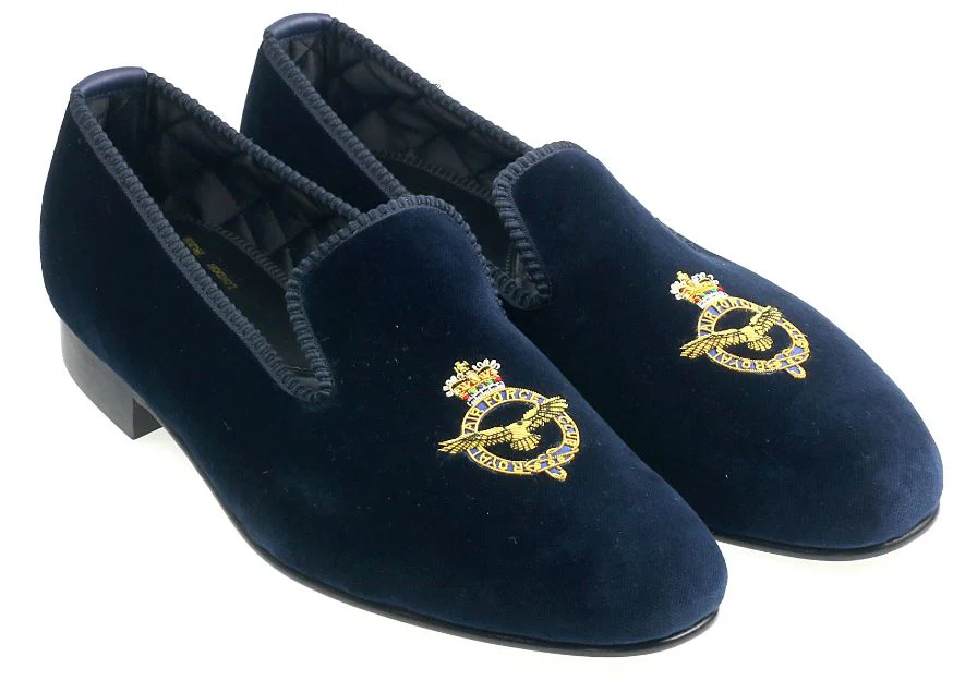 RAF Club Velvet Slippers - Image 3