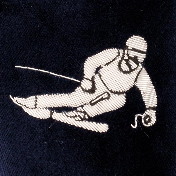 Skier Motif Embroidered Velvet Slipper - Image 2