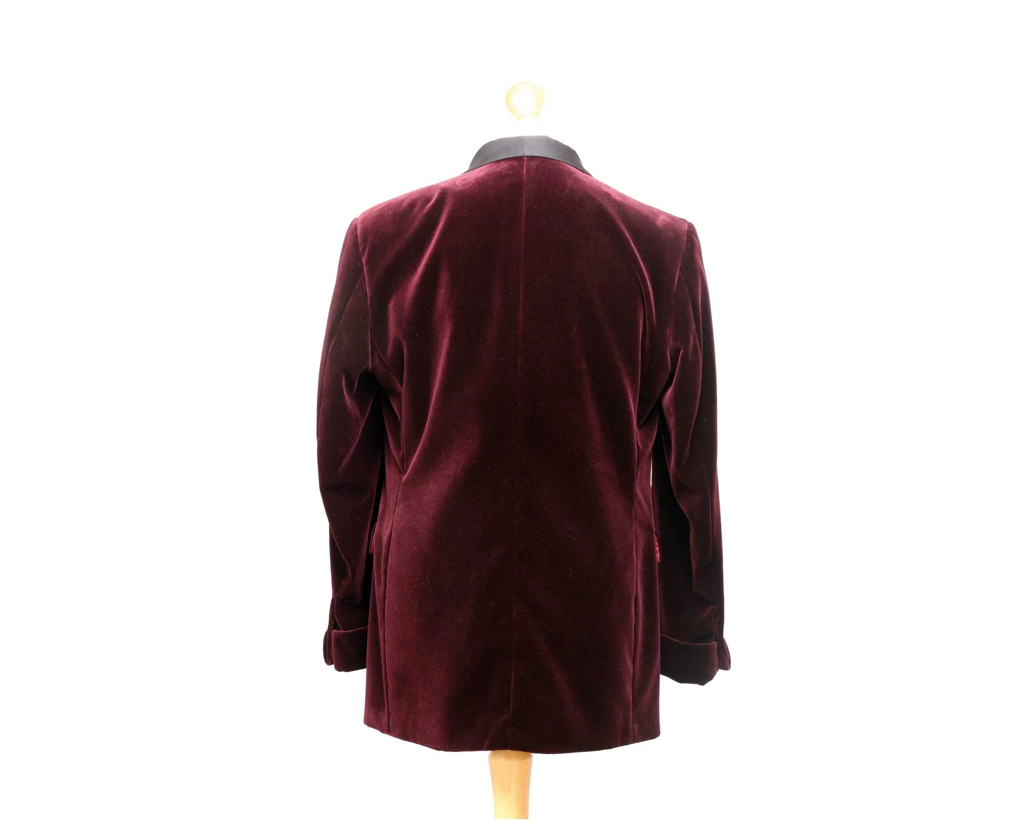 Wine Velvet Smoking Jacket - Image 5